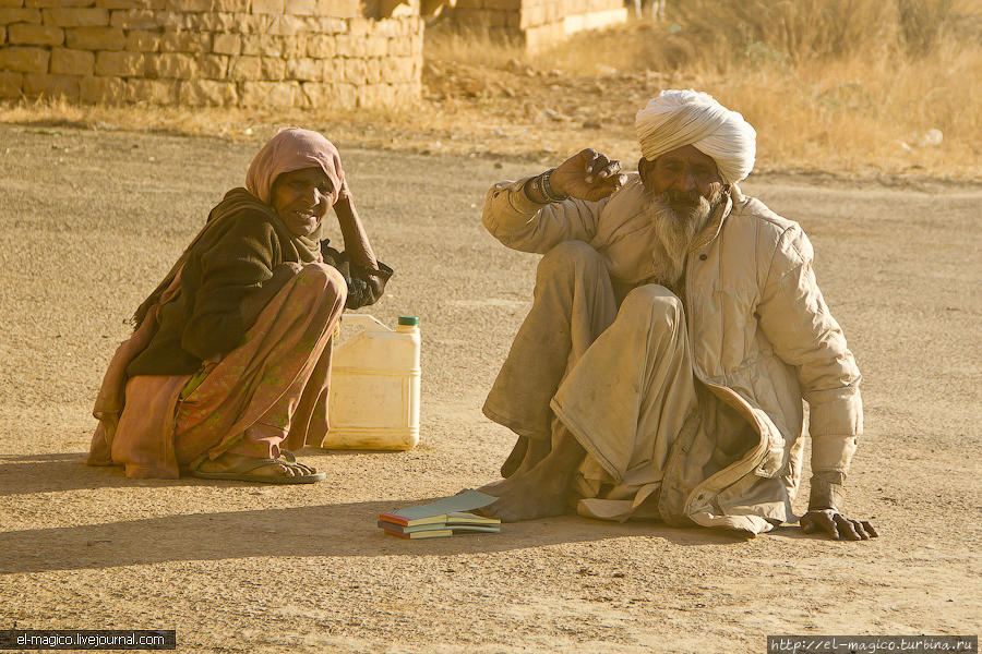 Заброшенная деревня Кулдхара и жители пустыни Тар Джайсалмер, Индия
