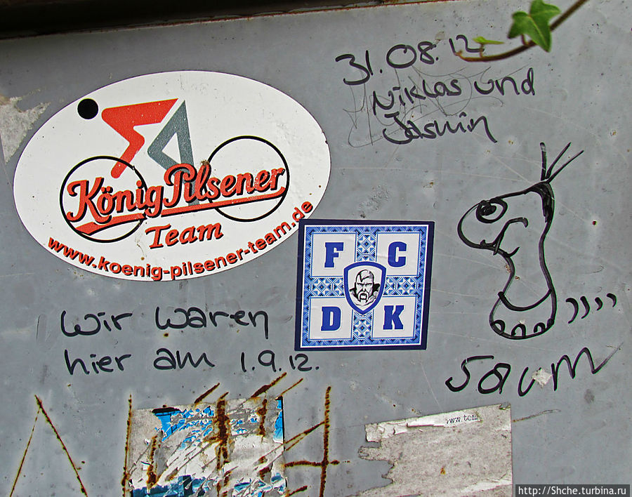 На фуникулере на гору Дракона — Драхенфельс (Drachenfels) Кёнигсвинтер, Германия На фуникулере на гору Дракона — Драхенфельс (Drachenfels) Кёнигсвинтер, Германия