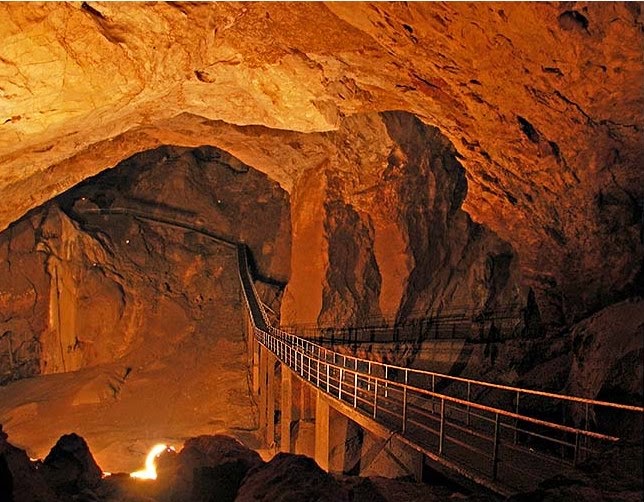 Новоафонская пещера / New Athos cave