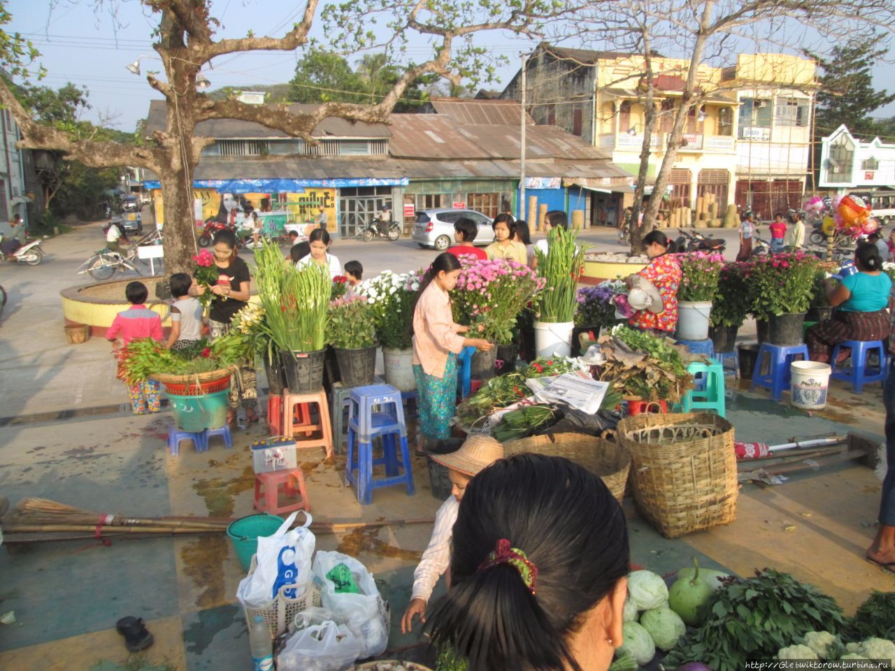 Вечерний рынок Патейн, Мьянма