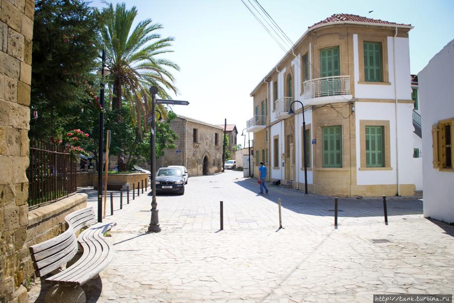 Кипр. Никосия-столица двух республик Никосия, Кипр