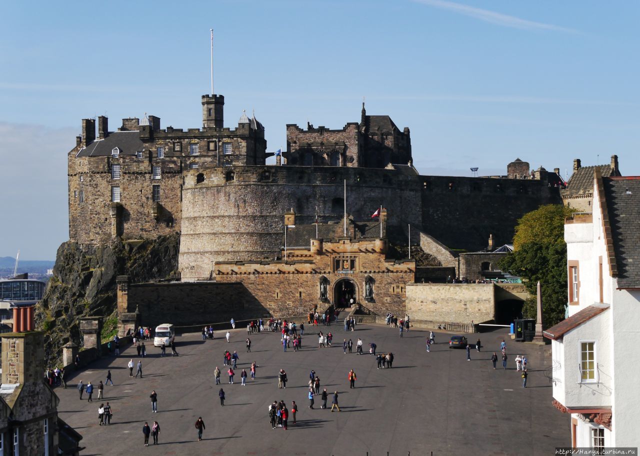 Эдинбургский замок. Фото из интернета Эдинбург, Великобритания