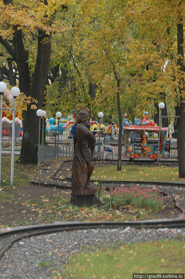 Деревянные чудеса саратовского парка  . Год спустя Саратов, Россия