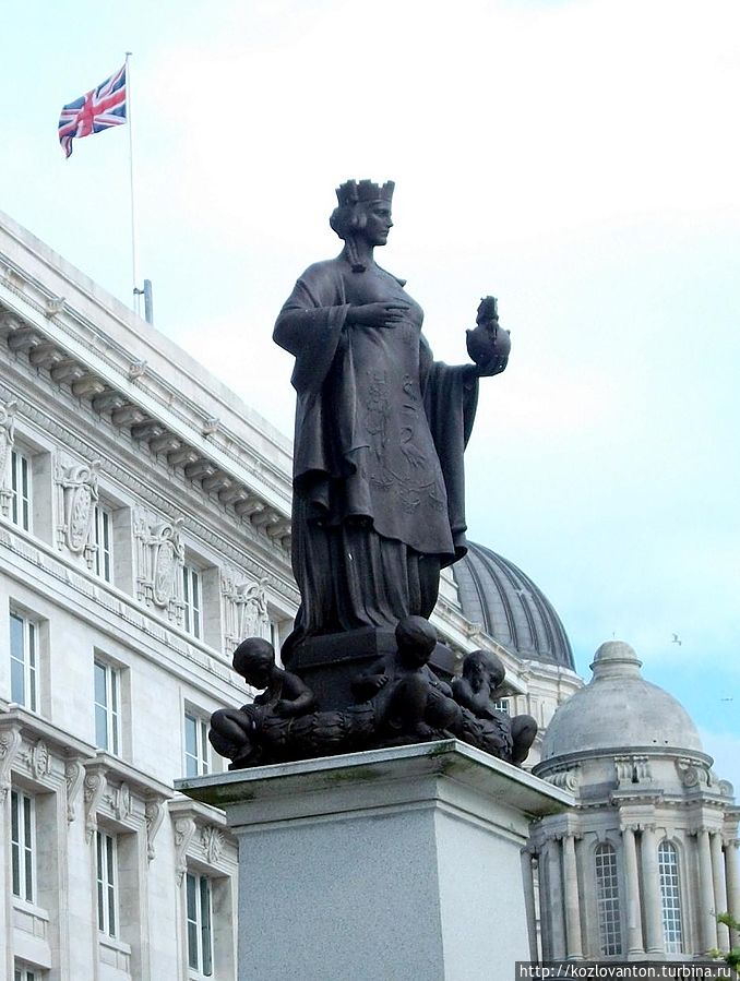 Памятник сэру Альфреду Льюису Джонсу — судостроителю и общественному благодетелю.
В верхней части мемориала женская фигура — аллегория Ливерпуля, с короной и в плаще, украшенном геральдическими символами города; в левой руке держит глобус с кораблем на нем. Ливерпуль, Великобритания