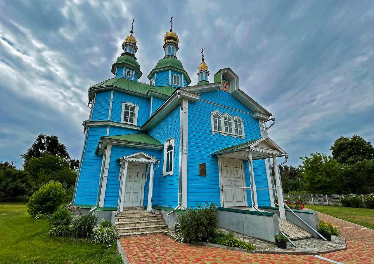 Церква на честь преподобного Онуфрія Великого Липовый Скиток, Украина