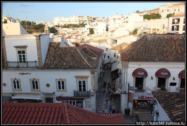 Португалия с юга на север через Мадейру. Албуфейра Албуфейра, Португалия Португалия с юга на север через Мадейру. Албуфейра Албуфейра, Португалия