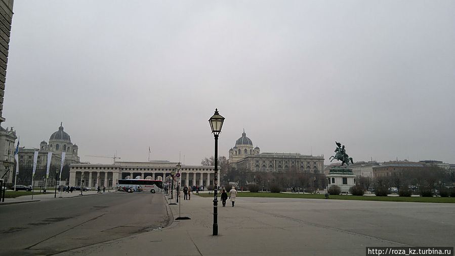 в один колодец нырнешь — сюда выйдешь в один колодец нырнешь — сюда выйдешь