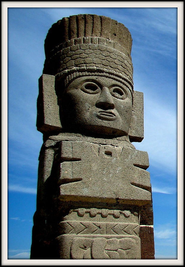 Атланты легендарного народа Тула-де-Альенде, Мексика