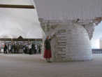В монастырской  трапезной. Площадь трапезной 500 кв.метров. Свод поддерживает одна колонна, 4 метра в диаметре и 12  в окружности
