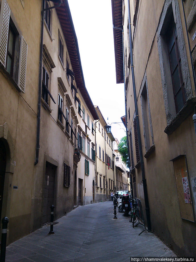 Ареццо. Жизнь прекрасна Ареццо, Италия Ареццо. Жизнь прекрасна Ареццо, Италия