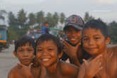 Дети Филиппин