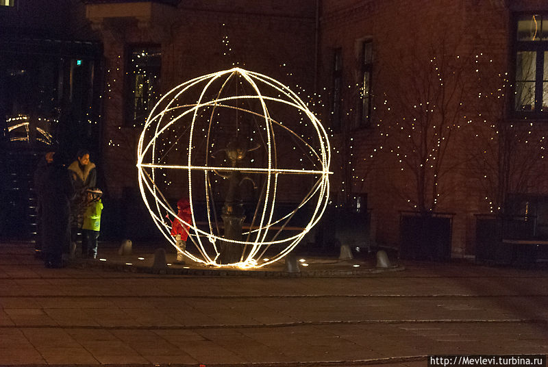 „Staro Rīga”. Фестиваль света в Риге Рига, Латвия „Staro Rīga”. Фестиваль света в Риге Рига, Латвия
