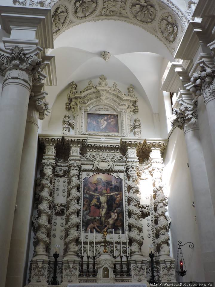 Базилика ди Санта Крочэ ди Лечче Лечче, Италия