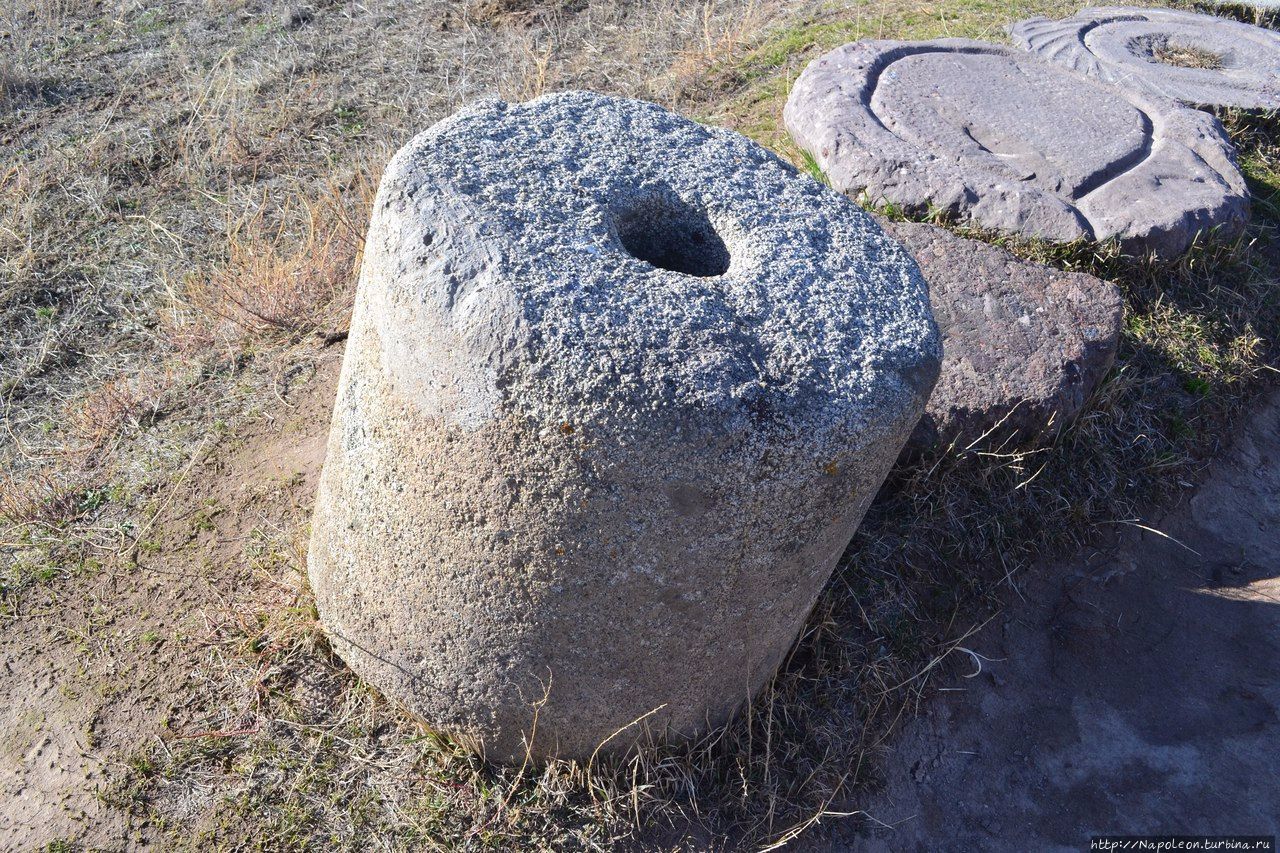 Башня Бурана Бурана (Баласагун), Киргизия