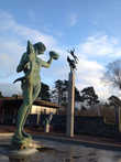 В парке скульптур Миллесгорден.