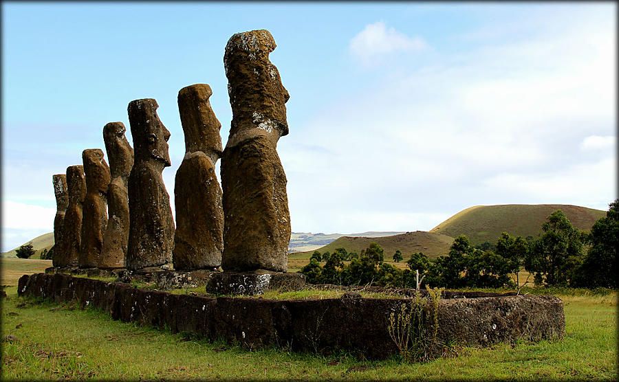 Достопримечательности острова Пасхи (AHU AKIVI) Остров Пасхи, Чили