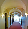 коридоры по которым 500 лет назад бродили монахи...