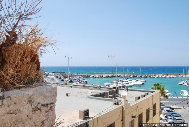 Крепость Кулес Ираклион, Греция Крепость Кулес Ираклион, Греция