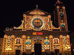 Главная церковь Чанчаны в праздничной иллюминации