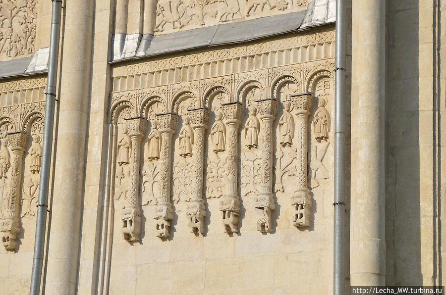 Аркатурный пояс Аркатурный пояс