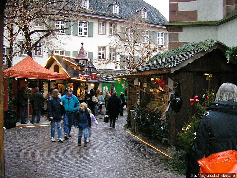 Странная страна Базель, Швейцария Странная страна Базель, Швейцария