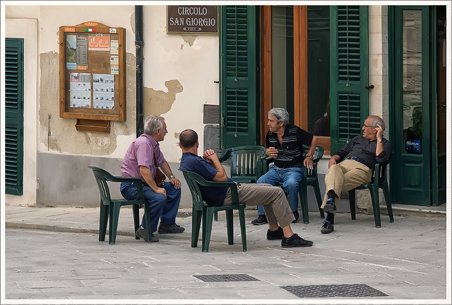мальчики тоже Рагуза, Италия мальчики тоже Рагуза, Италия