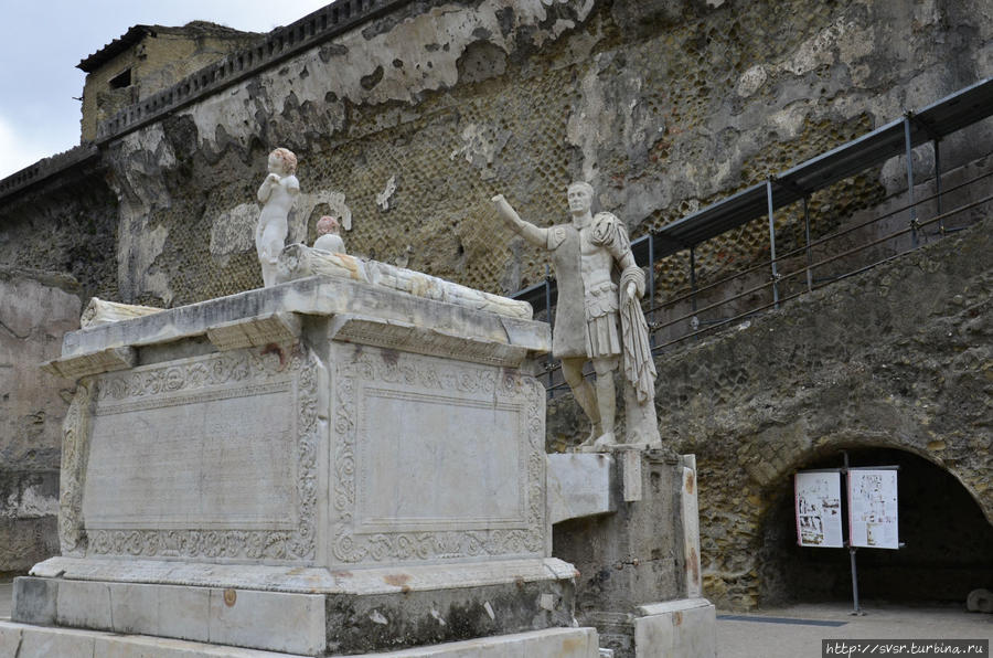 Геркуланум. Незаконченная история древнего города Эрколано, Италия