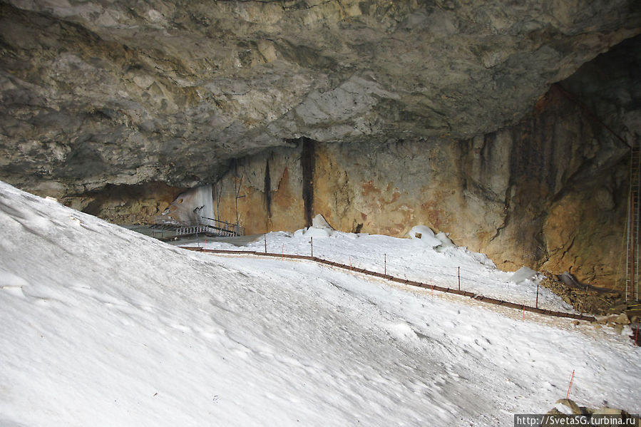Ледяная пещера Шеллерберга — визит в зиму из лета Зальцбург, Австрия
