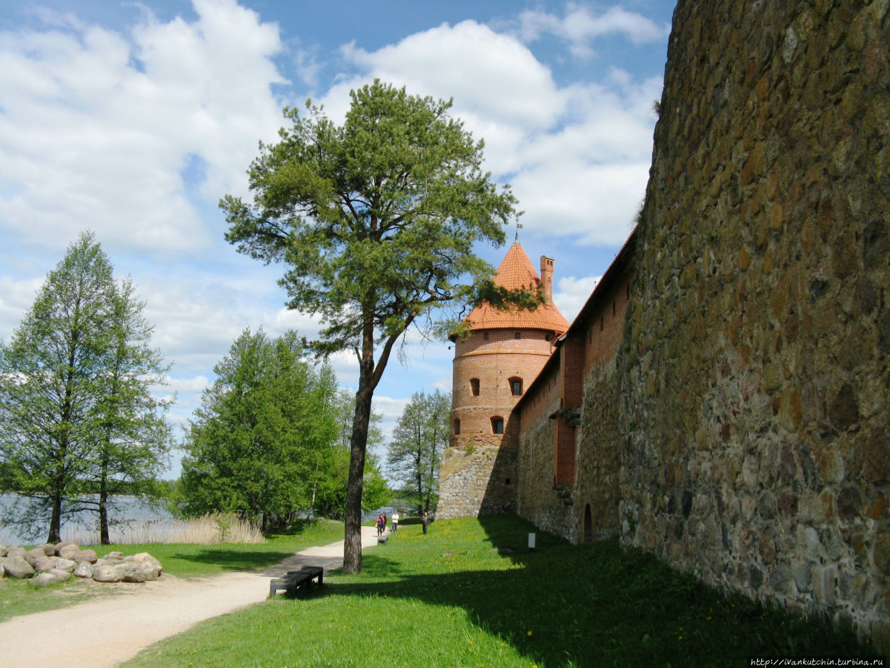 Замок из красного кирпича Тракай, Литва