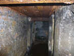 В центральном секторе КаУРа помимо ДОТов, можно найти подземные казармы для личного состава, склады боеприпасов и прочие подобные сооружения
