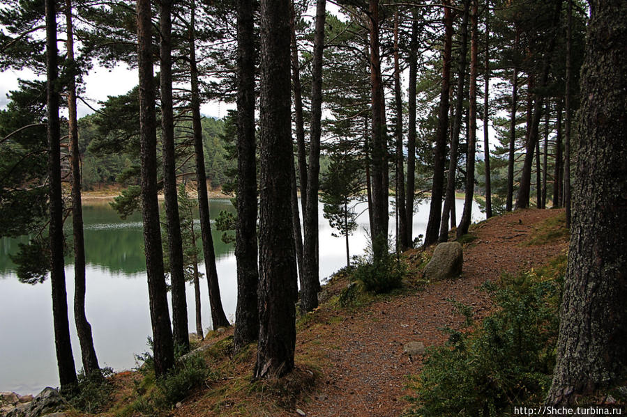 Горное озеро Llac d'Engolasters и возможность прогуляться