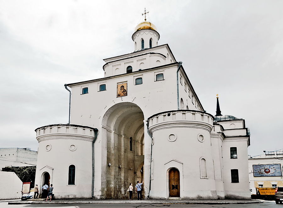 Тут что-то с пропорциями. Тут что-то с пропорциями.