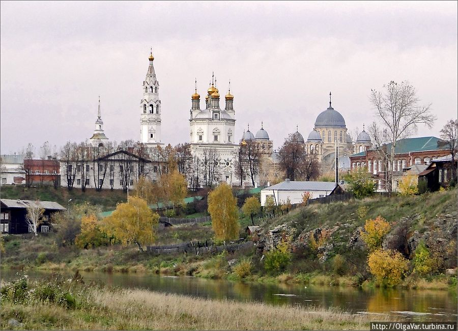 Краски осени в устье реки Тура