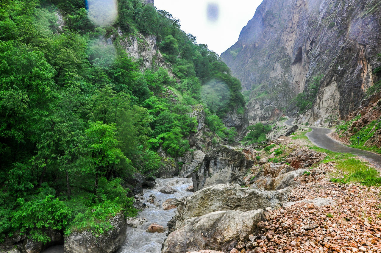 Там, за облаками. Хыналыг. Хыналыг, Азербайджан