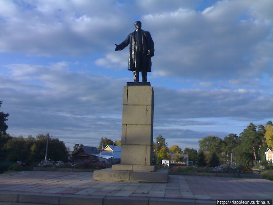Вовка Ульянов зовет зайти в женский монастырь Вовка Ульянов зовет зайти в женский монастырь