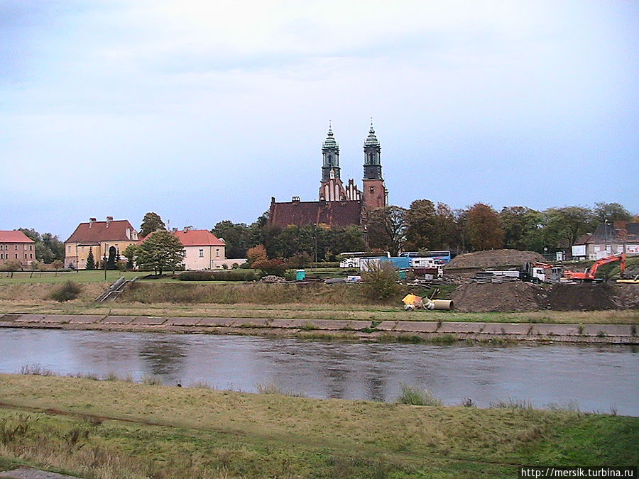 Река Варта и остров Тумски Познань, Польша