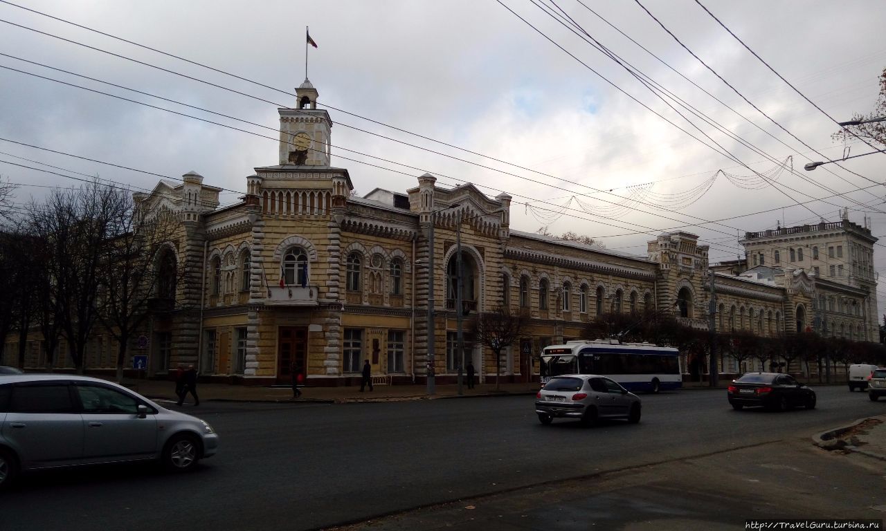 Ворота в винный рай Кишинёв, Молдова