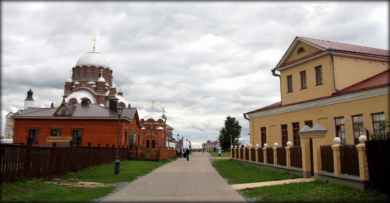 Воскрешённый град Свияжск Свияжск, Россия