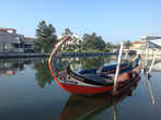 Лодка на реке Авейру.