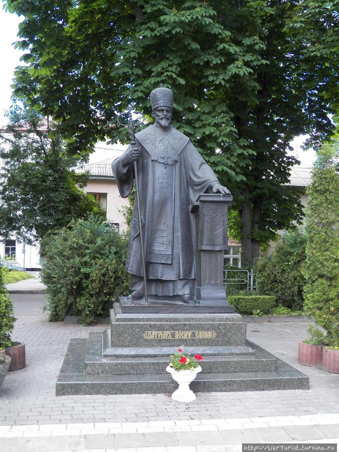 Памятник митрополиту Иосифу Слипому Тернополь, Украина