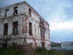 развалины гостиницы Преображенской