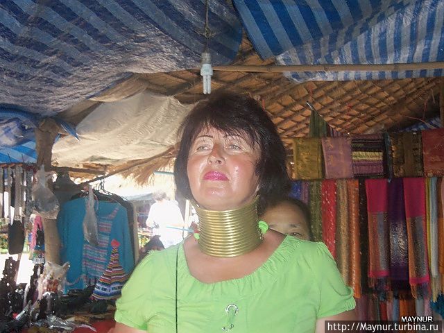 Длинношеяя туристка,пусть завидуют. Длинношеяя туристка,пусть завидуют.