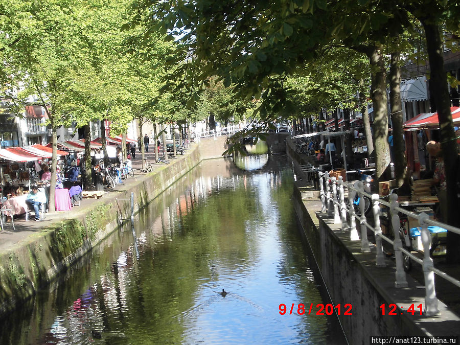 Прогулка по Делфту Делфт, Нидерланды Прогулка по Делфту Делфт, Нидерланды