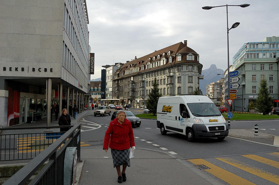 На улицах города Тун, Швейцария