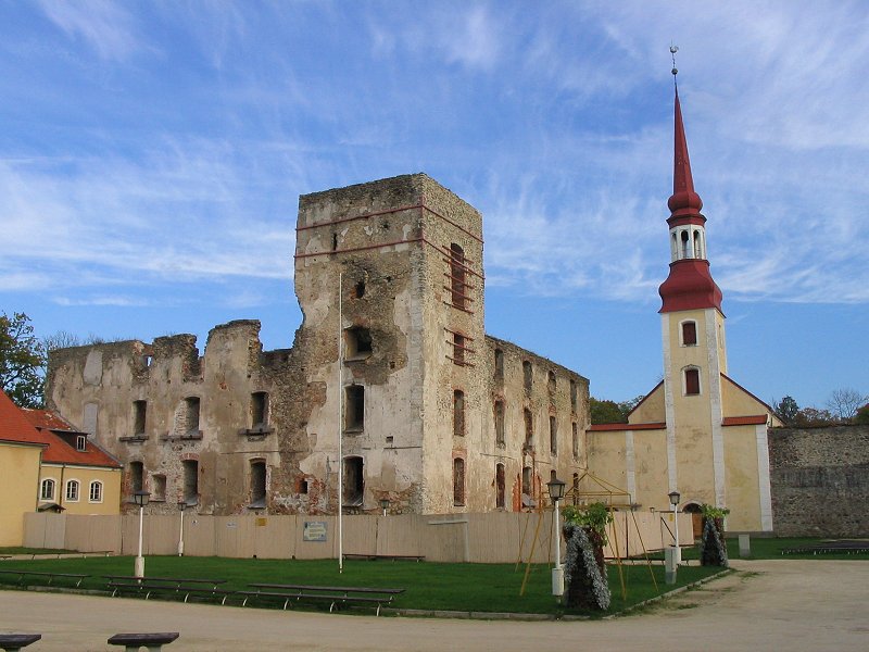 Пылтсамааский замок Пылтсамаа, Эстония