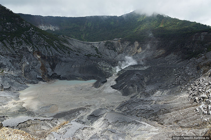 Вулкан Тангкубан Пераху. Ява, Индонезия