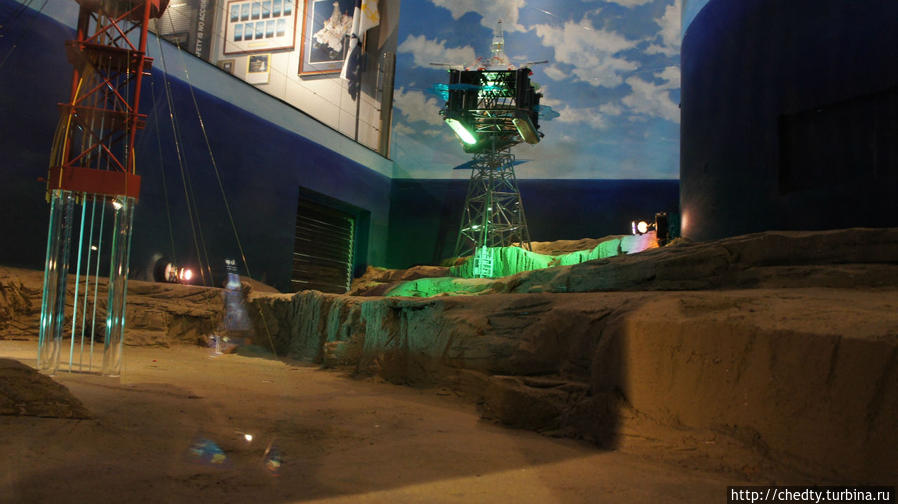 В музее Ошн Стар я первый раз за многие годы работы в нефтяной промышленности увидел все многообразие подводного устройства платформ. Хьюстон, CША