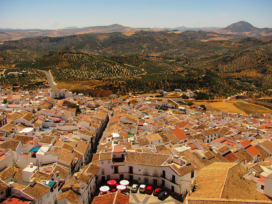 Это кафе мы заприметили ещё сверху. Это кафе мы заприметили ещё сверху.