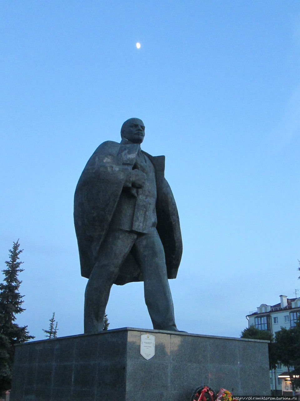 Памятник В.И. Ленину Пинск, Беларусь