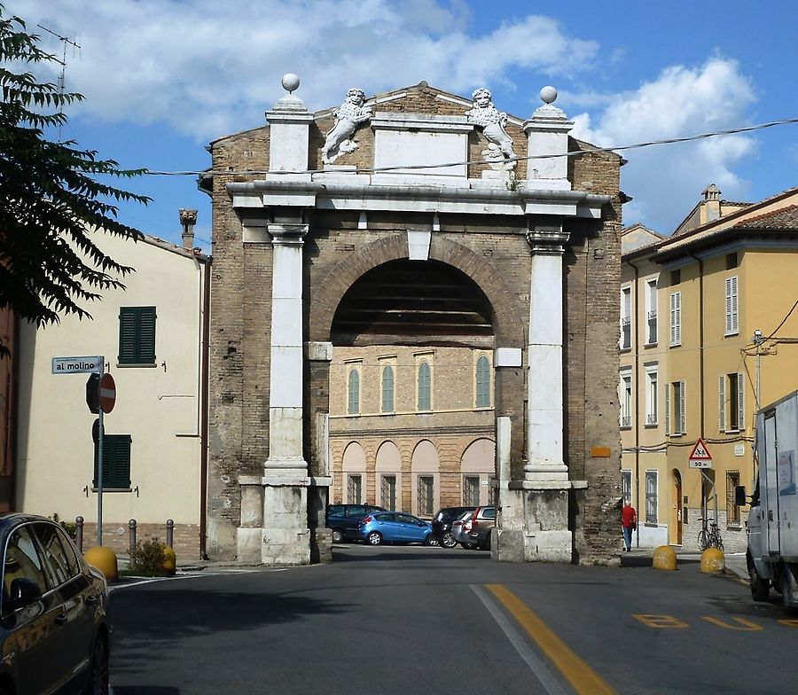 Ворота Сиси Равенна, Италия